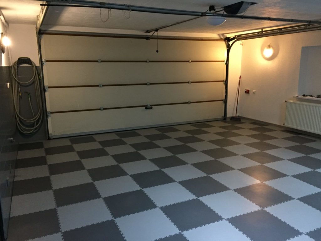 Garage, Polen